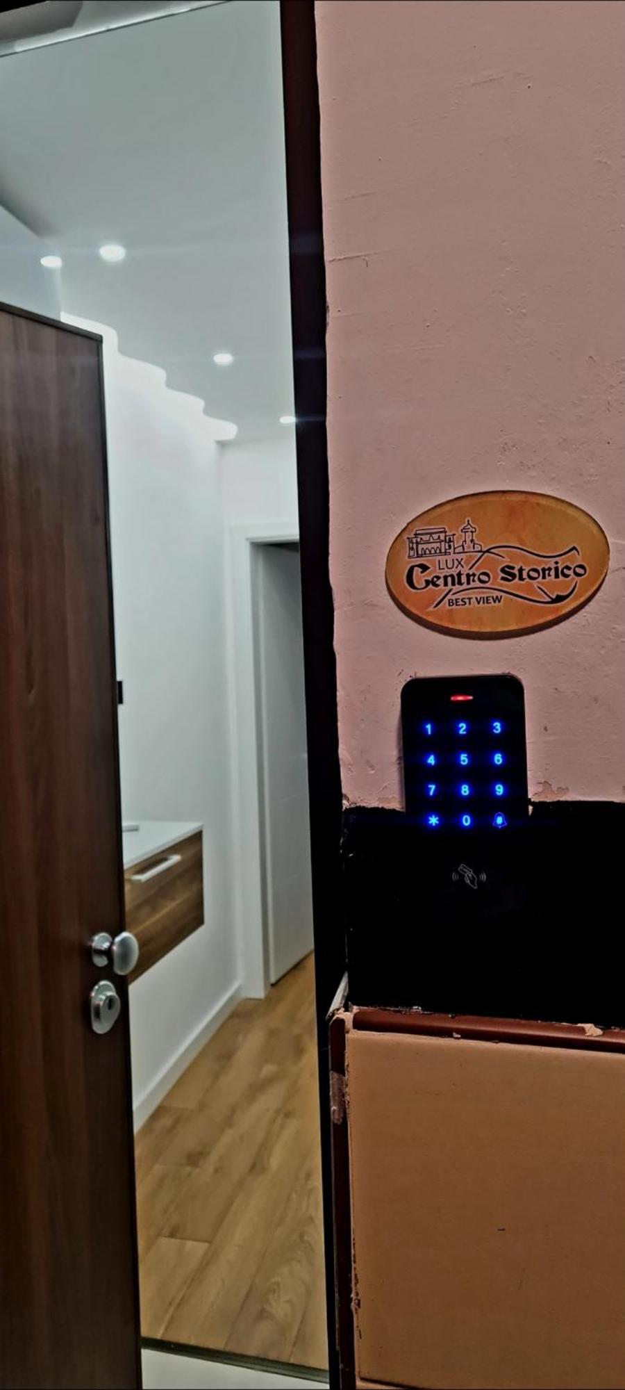 Lux Centro Storico Apartamento Saraievo Exterior foto